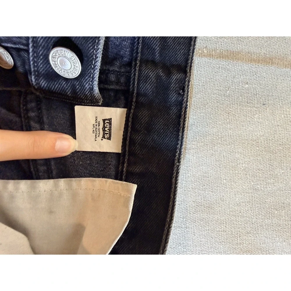 Levi's 501 Men's Jeans Vintage 2000s, Size 32x34